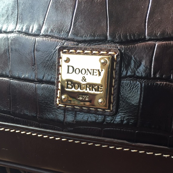 ✨NEW✨Dooney & Bourke OAKDALE ZIP ZIP Satchel in ESPRESSO/BROWN TMORO - Picture 7 of 16